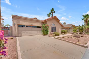 5822 Abraham Ln, Glendale, AZ 85308