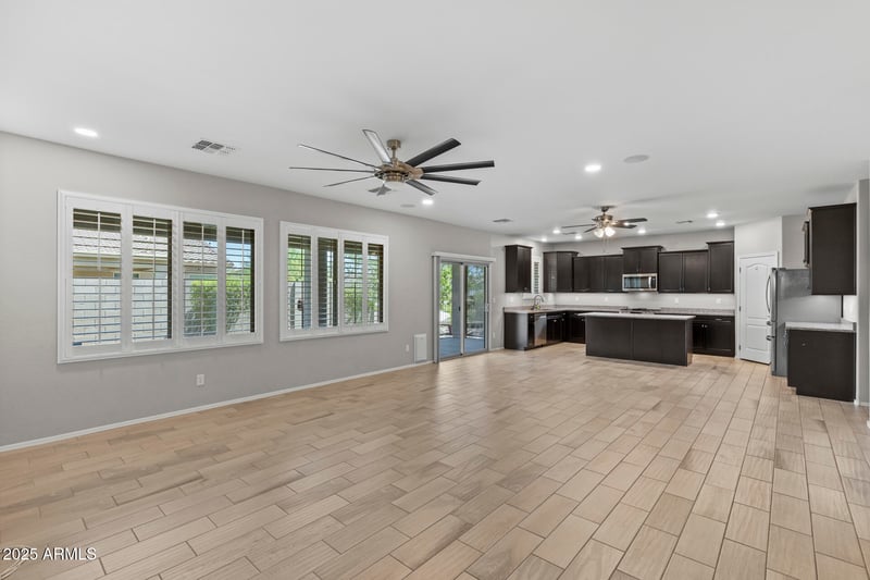 5822 Kowalsky Ln, Laveen, AZ 85339