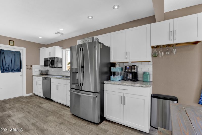 5822 W Redfield Rd, Glendale, AZ 85306