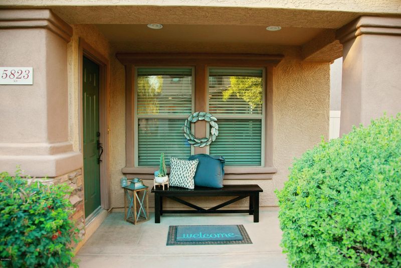 5823 E Grove Ave, Mesa, AZ 85206