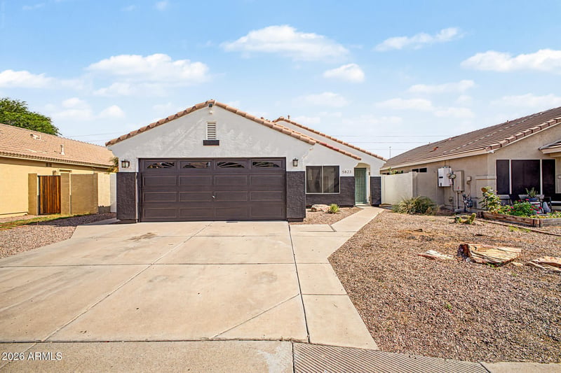 5823 Hopi Cir, Mesa, AZ 85206