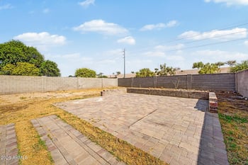 5823 E Hopi Cir, Mesa, AZ 85206