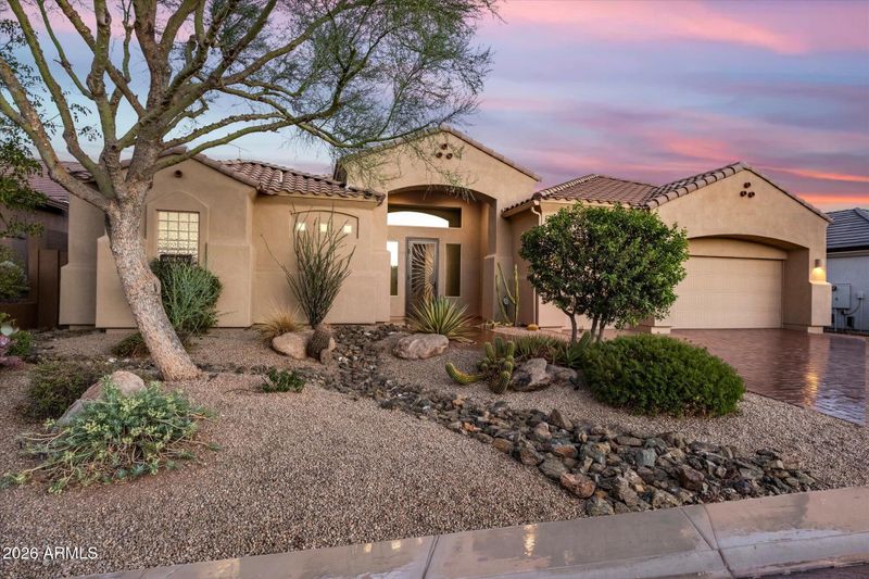 5823 E Sierra Sunset Trl, Cave Creek, AZ 85331