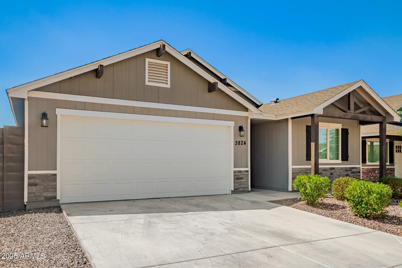 5824 12th Ln, Phoenix, AZ 85041