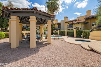 5825 N 12th St #11, Phoenix, AZ 85014