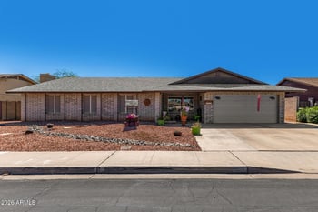 5825 Sunnyslope Ln, Glendale, AZ 85302