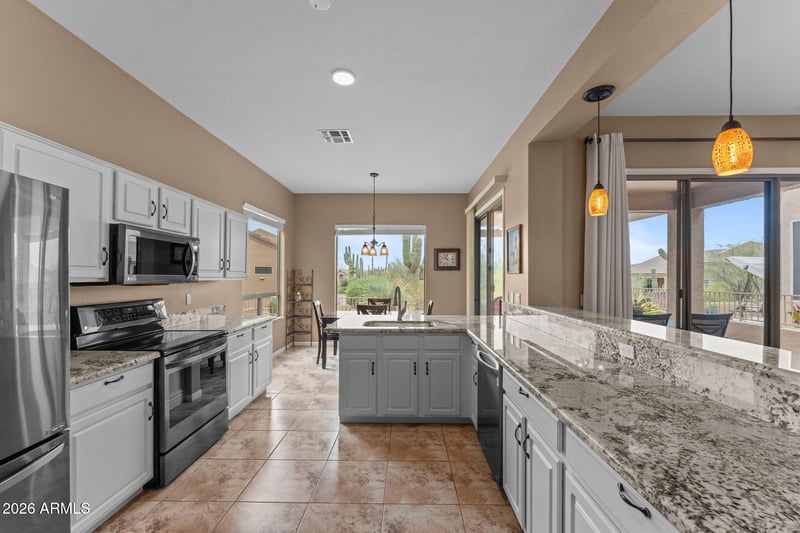 5826 S Pinnacle Dr, Gold Canyon, AZ 85118
