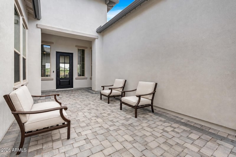 5827 E Star Valley St, Mesa, AZ 85215