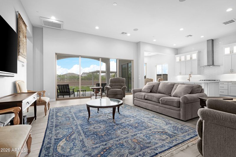 5827 E Star Valley St, Mesa, AZ 85215