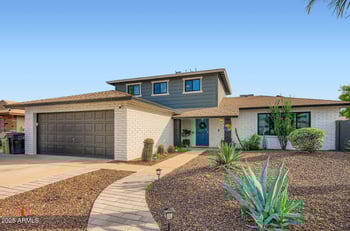 5827 Mescal St, Glendale, AZ 85304