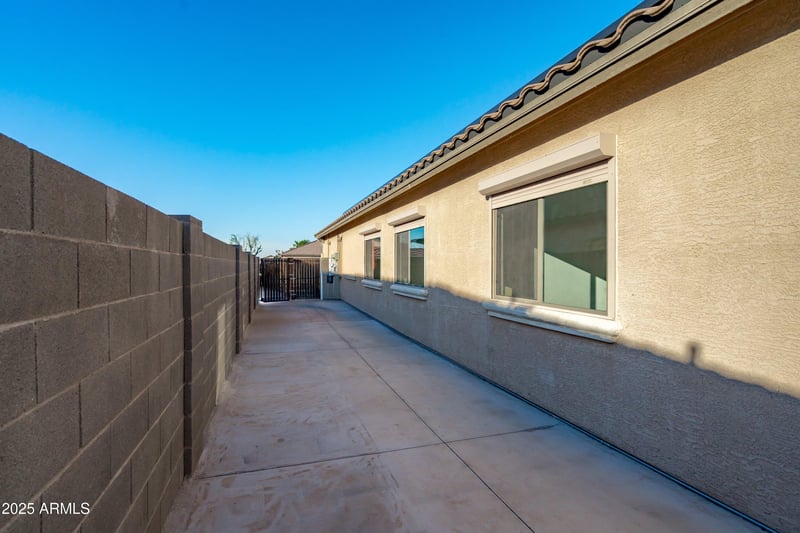 5827 Pedro Ln, Laveen, AZ 85339