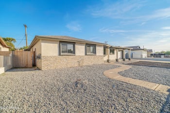 5827 Rosewood Ln, Phoenix, AZ 85031