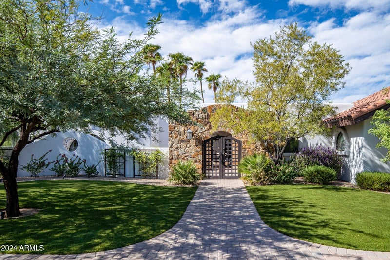 5828 Cactus Wren Rd, Paradise Valley, AZ 85253