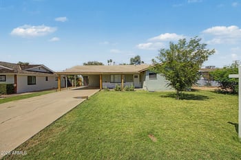 5828 Morten Ave, Glendale, AZ 85301