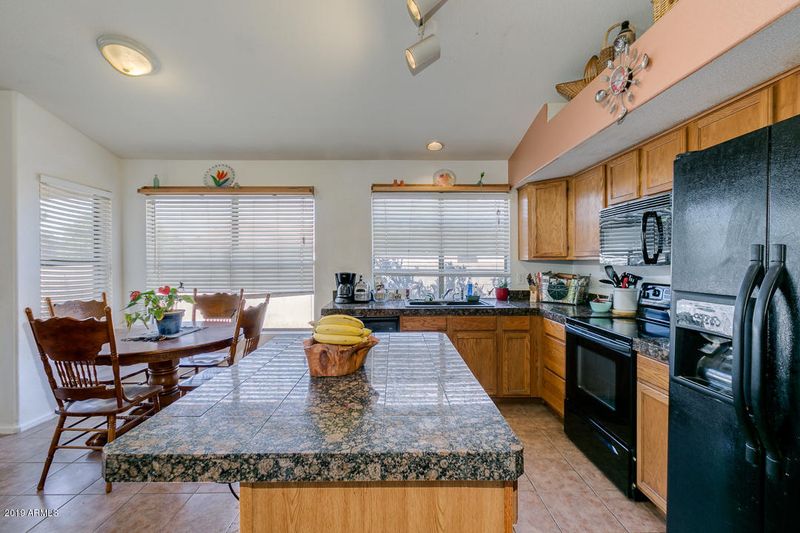583 E Cathy Dr, Gilbert, AZ 85296