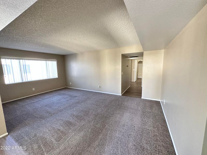 5830 N 48th Dr, Glendale, AZ 85301