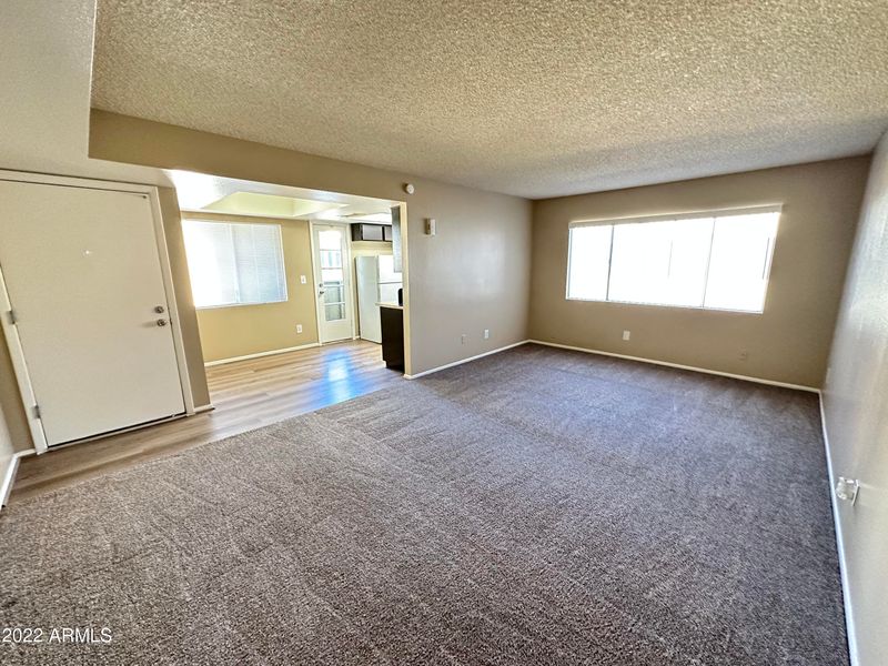 5830 N 48th Dr, Glendale, AZ 85301