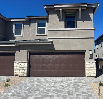 5830 Zachary Dr, Phoenix, AZ 85054