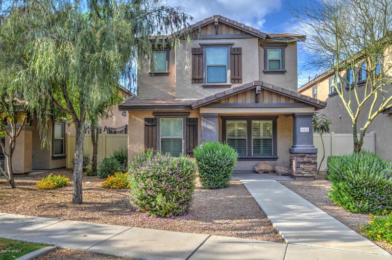 5831 E Grove Ave, Mesa, AZ 85206