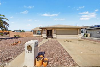 5832 W Campo Bello Dr, Glendale, AZ 85308