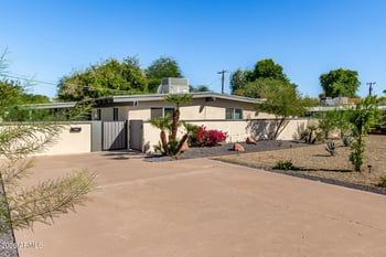 5833 10th St, Phoenix, AZ 85014