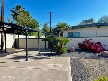 5833 10th St, Phoenix, AZ 85014