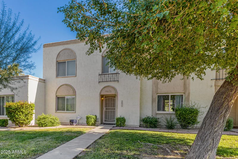 5833 81st St, Scottsdale, AZ 85250