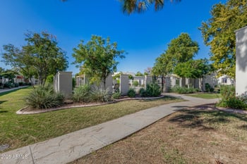 5833 81st St, Scottsdale, AZ 85250