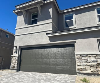 5834 Zachary Dr, Phoenix, AZ 85054
