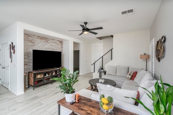 5836 Hampton Ave, Mesa, AZ 85206