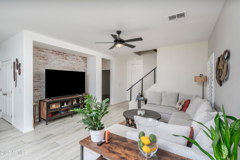 5836 Hampton Ave, Mesa, AZ 85206