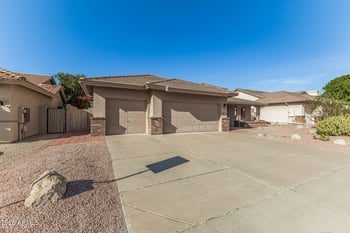5836 Jensen St, Mesa, AZ 85205
