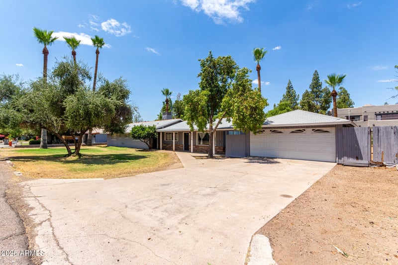 5836 N 4th Pl, Phoenix, AZ 85012