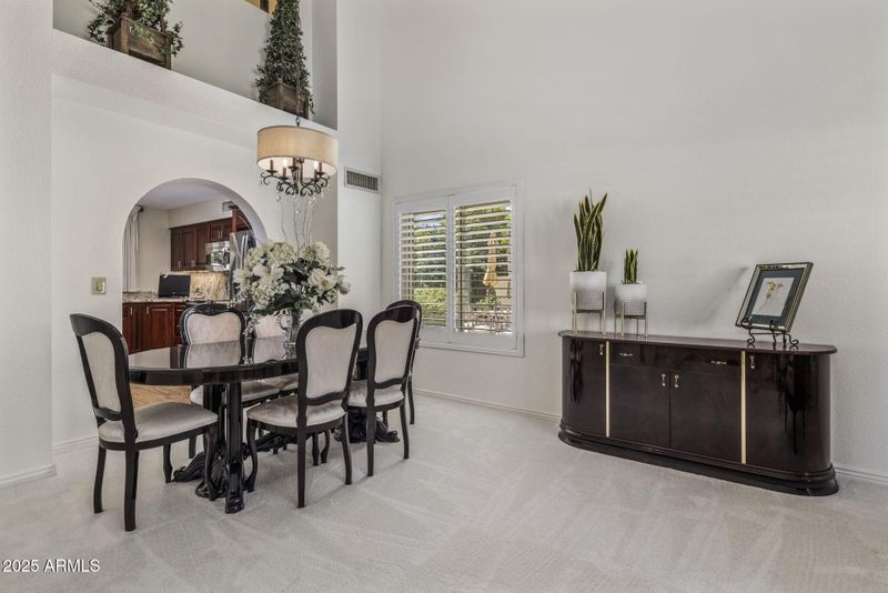 5837 E Fox Cir, Mesa, AZ 85205