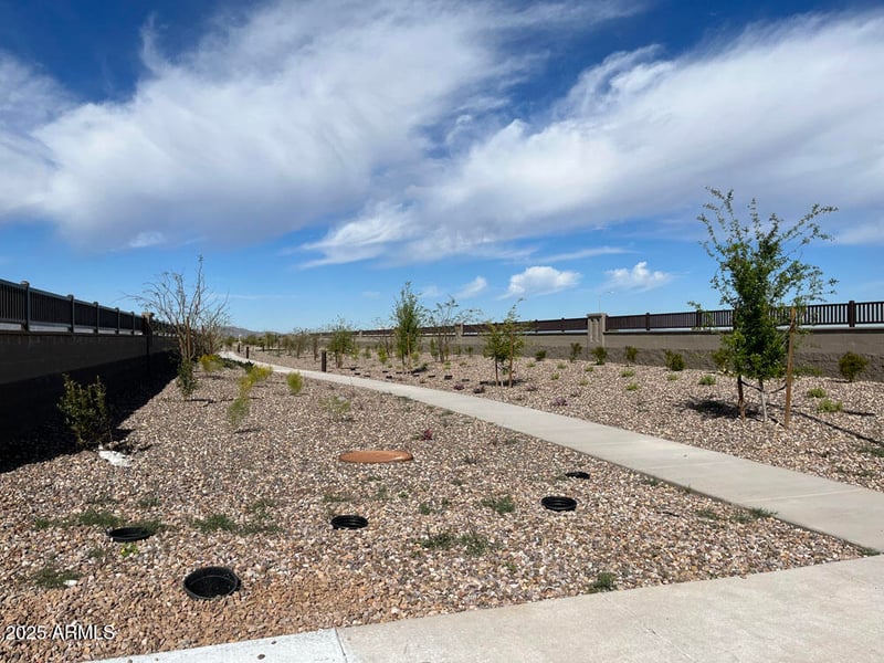 5837 Lodge Dr, Laveen, AZ 85339