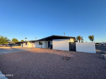 5837 Pierson St, Phoenix, AZ 85031