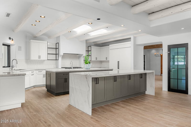 5838 Berneil Ln, Paradise Valley, AZ 85253