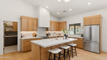 5838 Le Marche Ave, Scottsdale, AZ 85254
