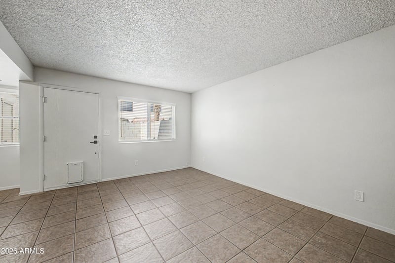 5838 48th Ave, Glendale, AZ 85301