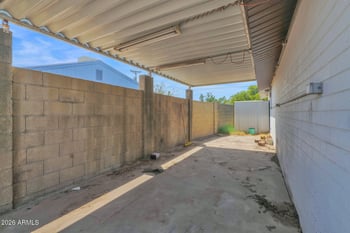 5838 N 64th Dr, Glendale, AZ 85301