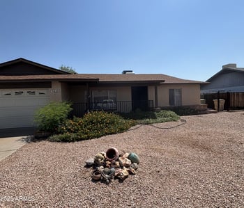 5839 Hearn Rd, Glendale, AZ 85306