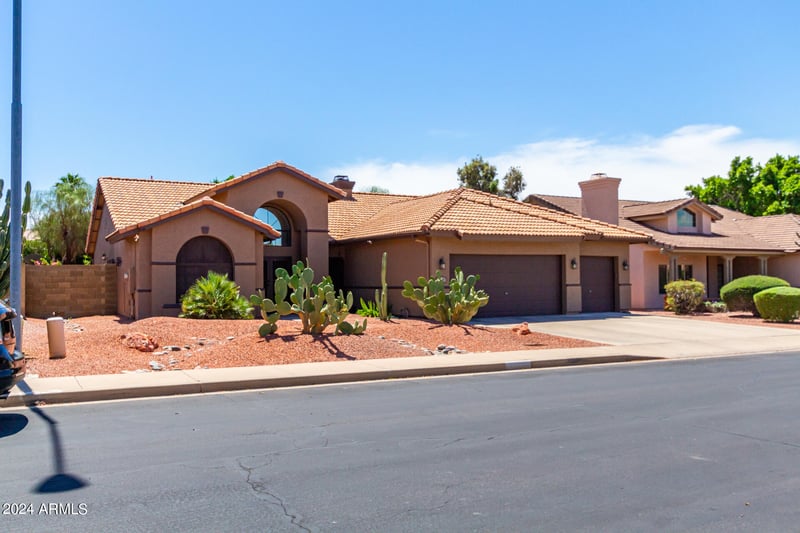 5839 Jensen St, Mesa, AZ 85205