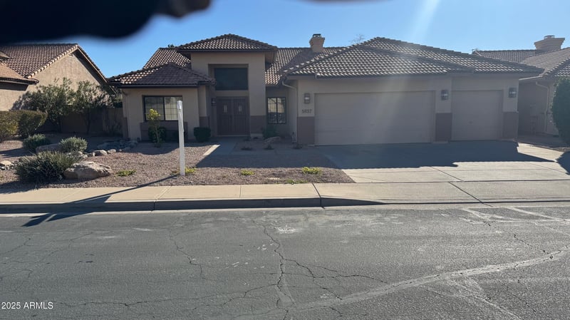 5839 Jensen St, Mesa, AZ 85205