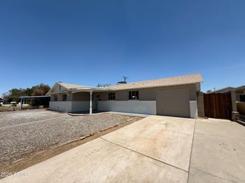 5839 Rosewood Ln, Phoenix, AZ 85031