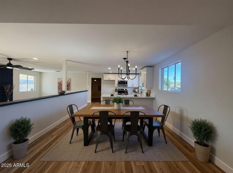 5839 Rosewood Ln, Phoenix, AZ 85031