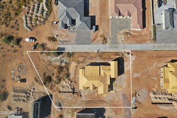 584 Tanglewood Trl, Phoenix, AZ 85085