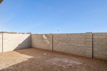 5841 Zachary Dr, Phoenix, AZ 85054