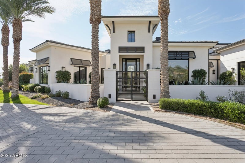 5842 38th Pl, Paradise Valley, AZ 85253