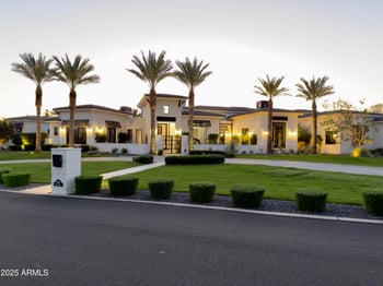 5842 38th Pl, Paradise Valley, AZ 85253