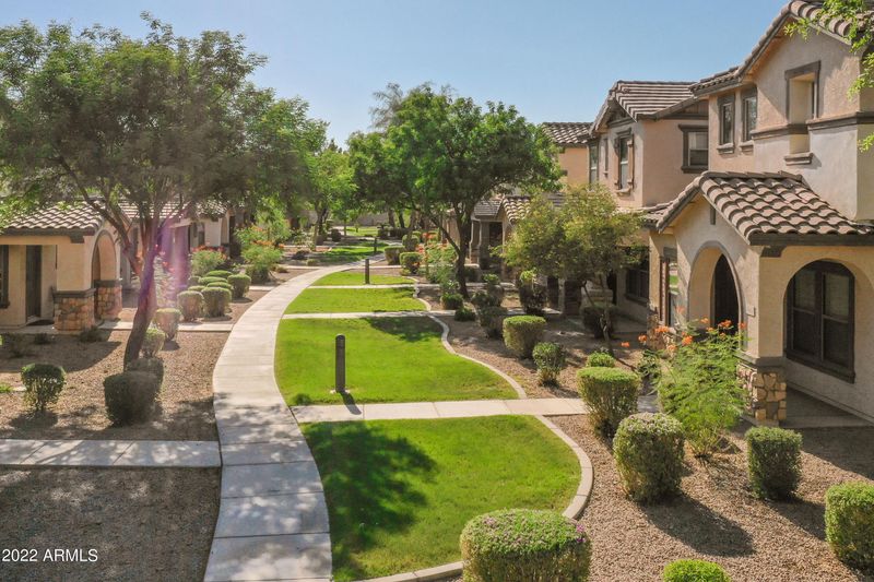 5843 E Grove Ave, Mesa, AZ 85206